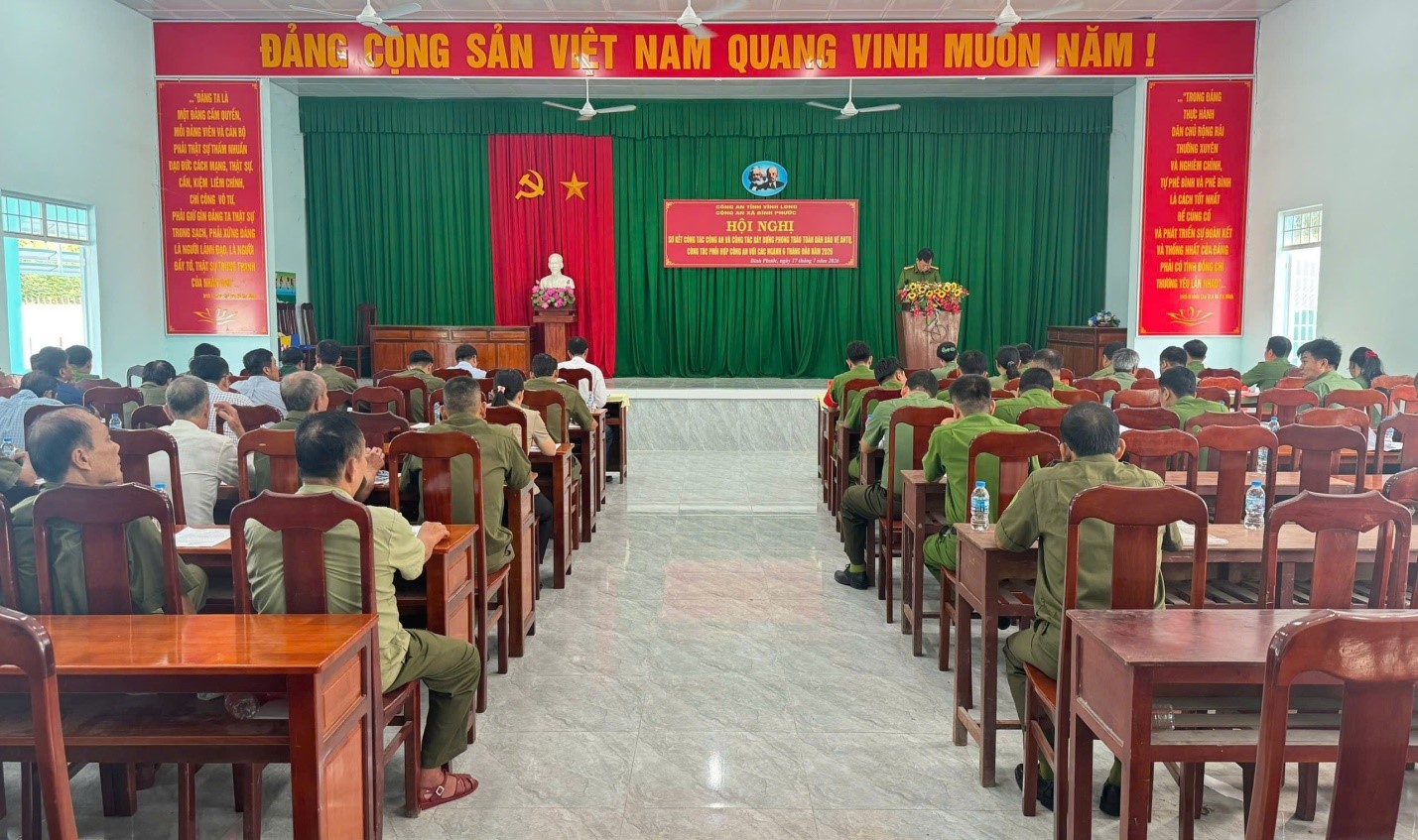 Công An Xã Bình Phước Tổ Chức Hội Nghị Sơ Kết Công Tác Công An 06 Tháng Đầu Năm 2026